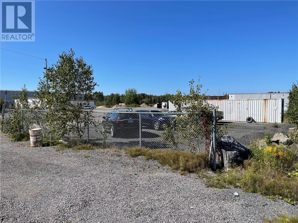 146 Fielding Road, Lively, Ontario  P3Y 1L5 - Photo 3 - 2127463