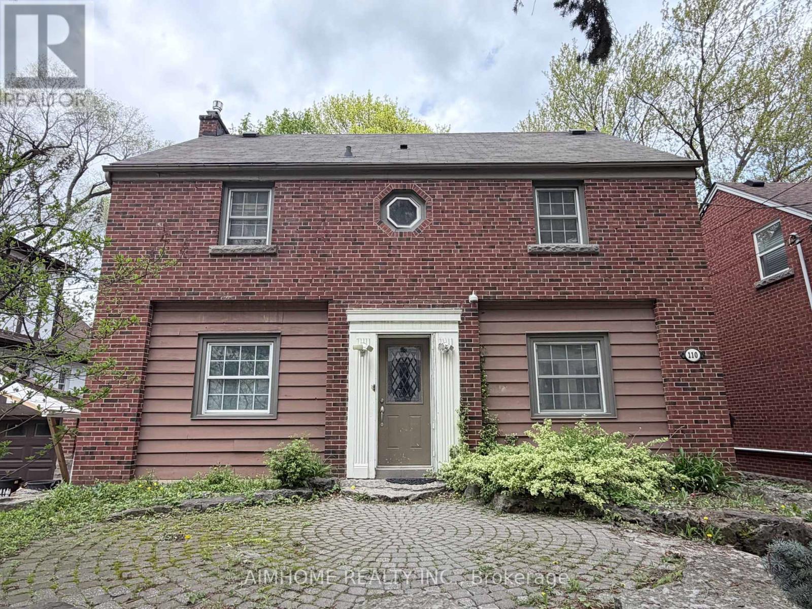 110 TRAYMORE AVENUE, Hamilton, Ontario
