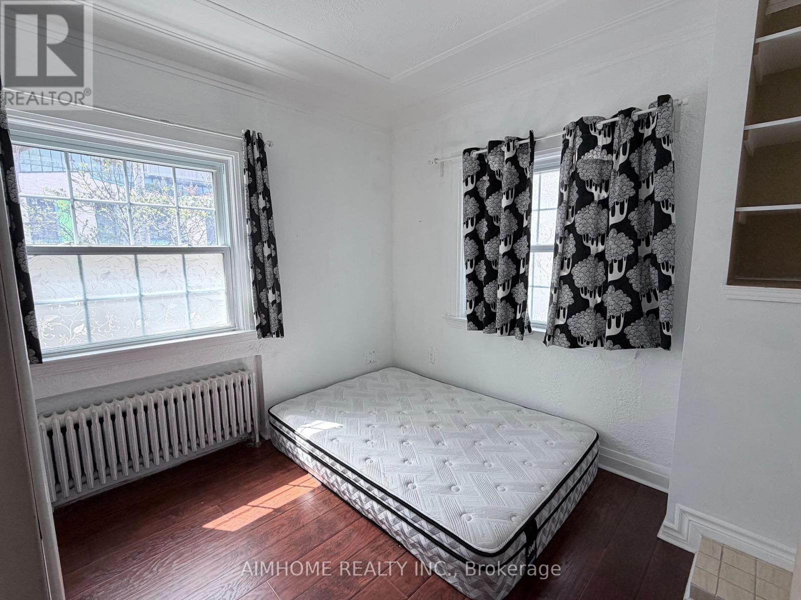 110 Traymore Avenue, Hamilton, Ontario  L8S 1R7 - Photo 3 - X13114914