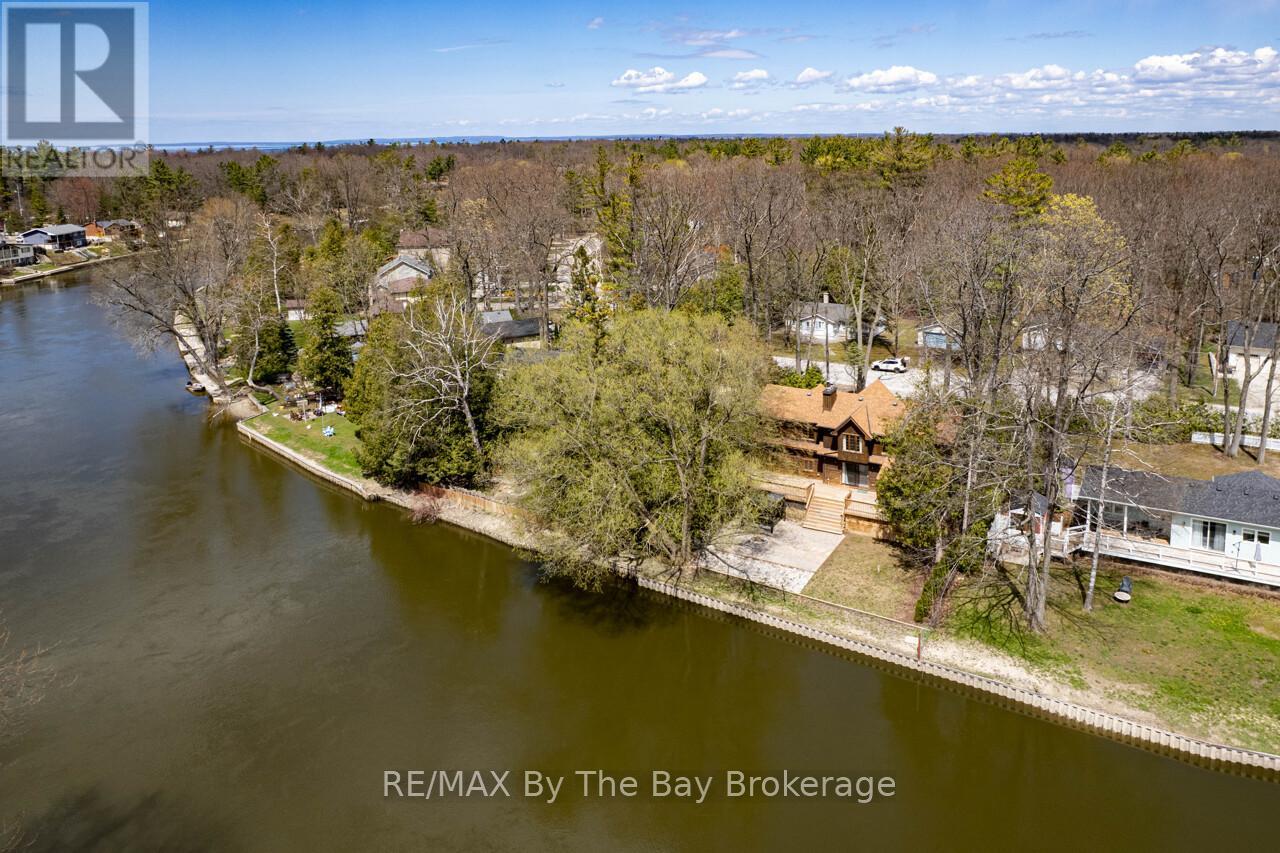 646 Oxbow Park Drive, Wasaga Beach, Ontario  L9Z 2V2 - Photo 42 - S13114826