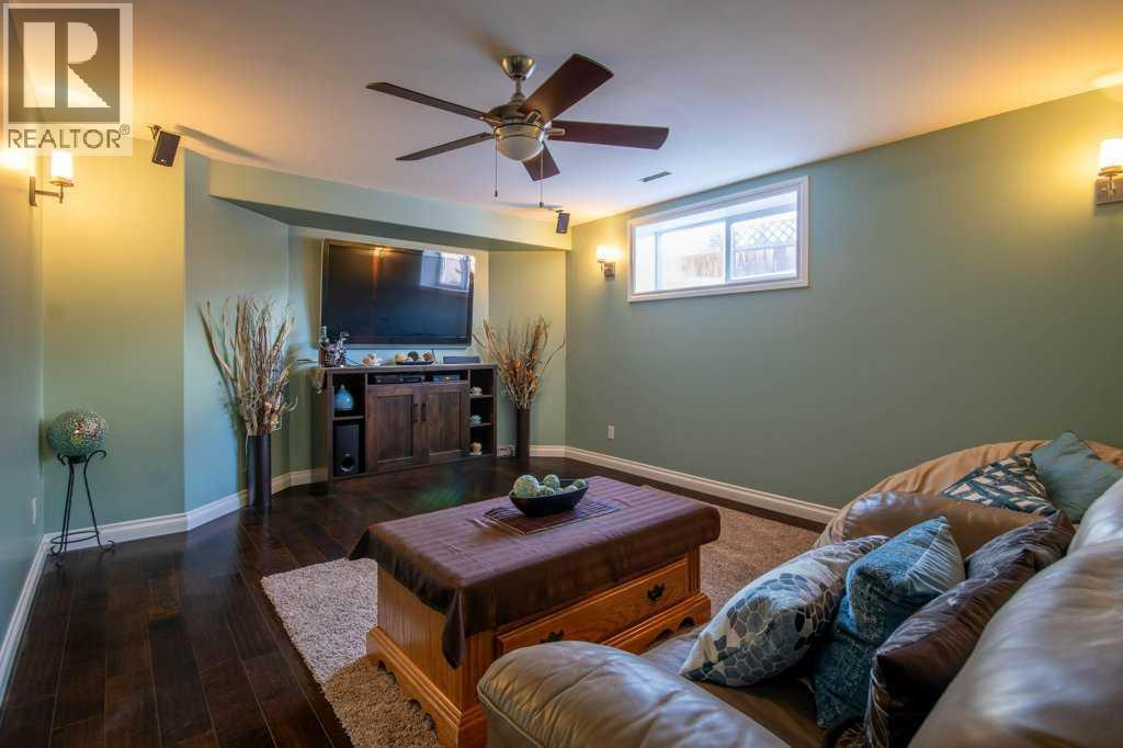 1204 1 Street Ne, Sundre, Alberta  T0M 1X0 - Photo 32 - A2282903