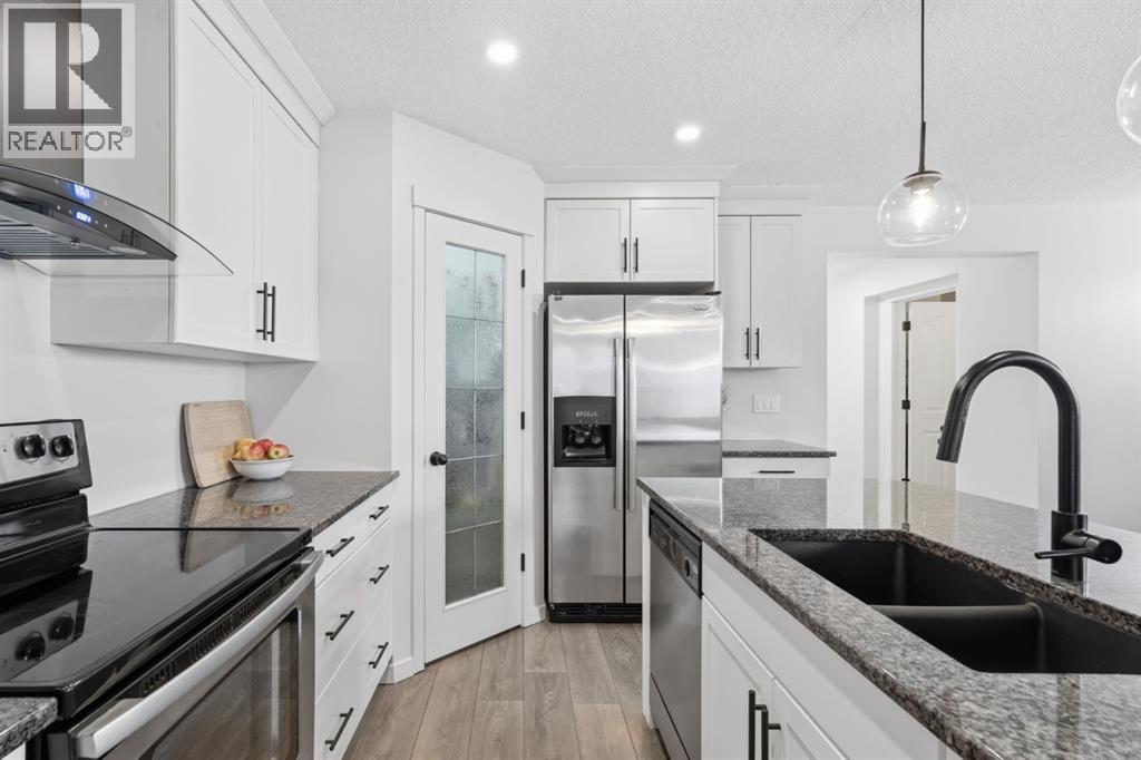 124 Cranston Gate SE, Calgary, Alberta  T3M 0Z5 - Photo 9 - A2302235