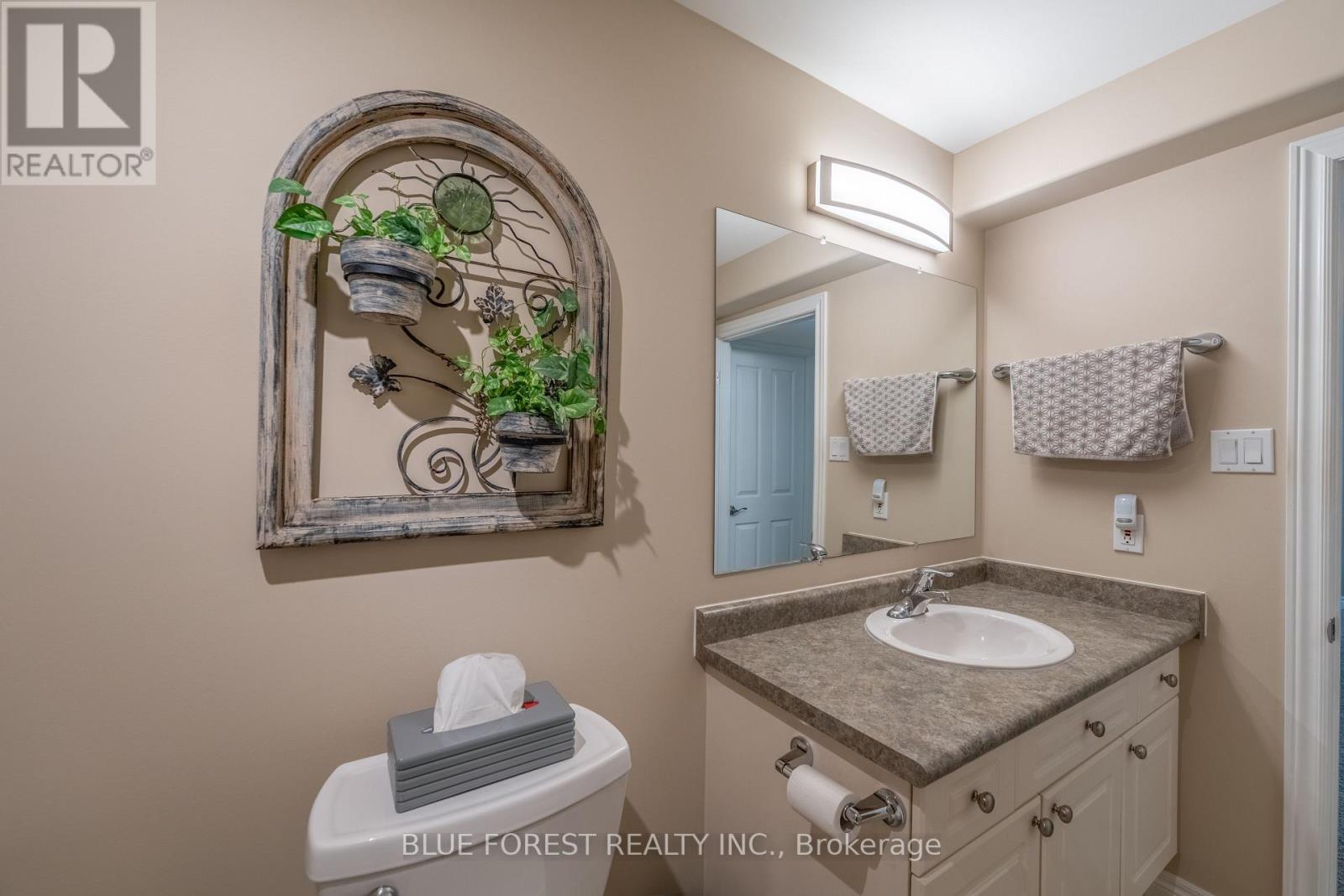 2 - 948 Colborne Street, Brantford, Ontario  N3S 3T4 - Photo 28 - X13115100