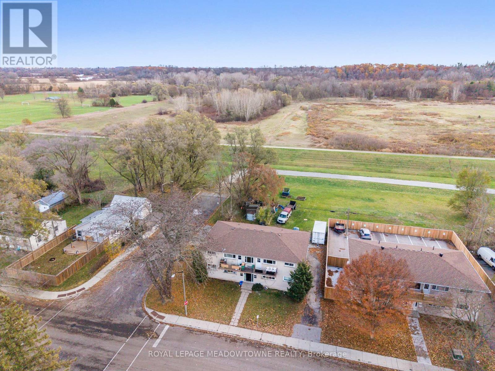 94 SIXTH AVENUE, Brantford, Ontario