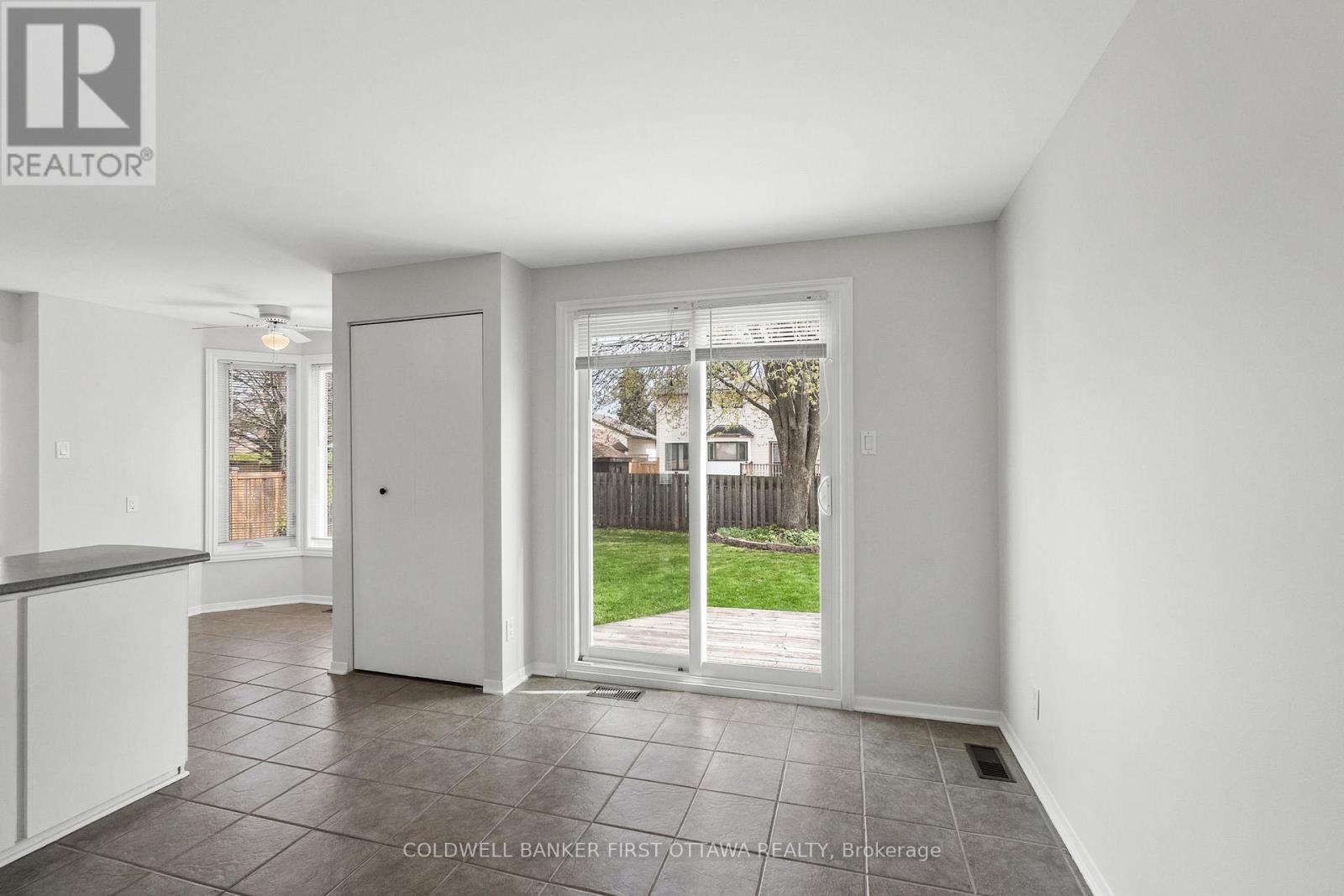390 Cloverheath Crescent, Ottawa, Ontario  K1E 2R8 - Photo 17 - X13114960