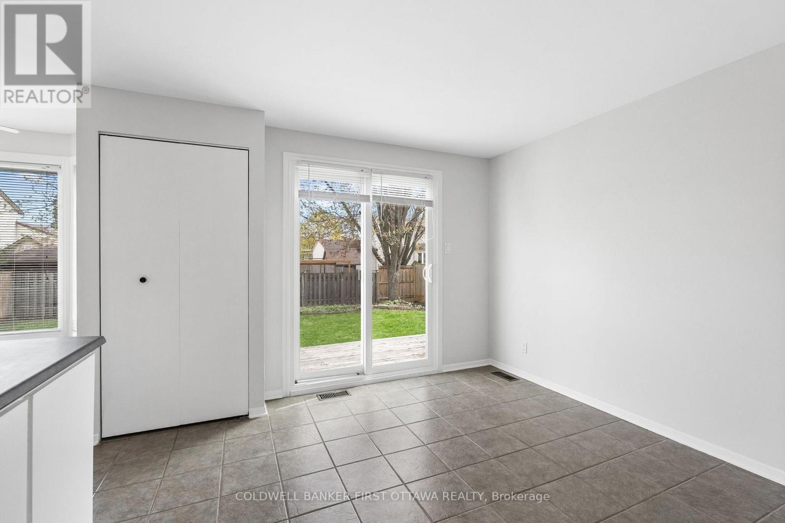 390 Cloverheath Crescent, Ottawa, Ontario  K1E 2R8 - Photo 19 - X13114960