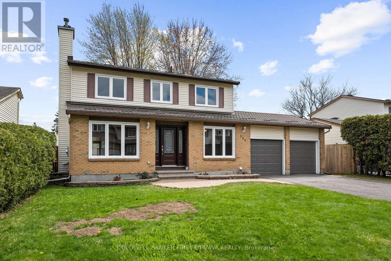 390 Cloverheath Crescent, Ottawa, Ontario  K1E 2R8 - Photo 2 - X13114960