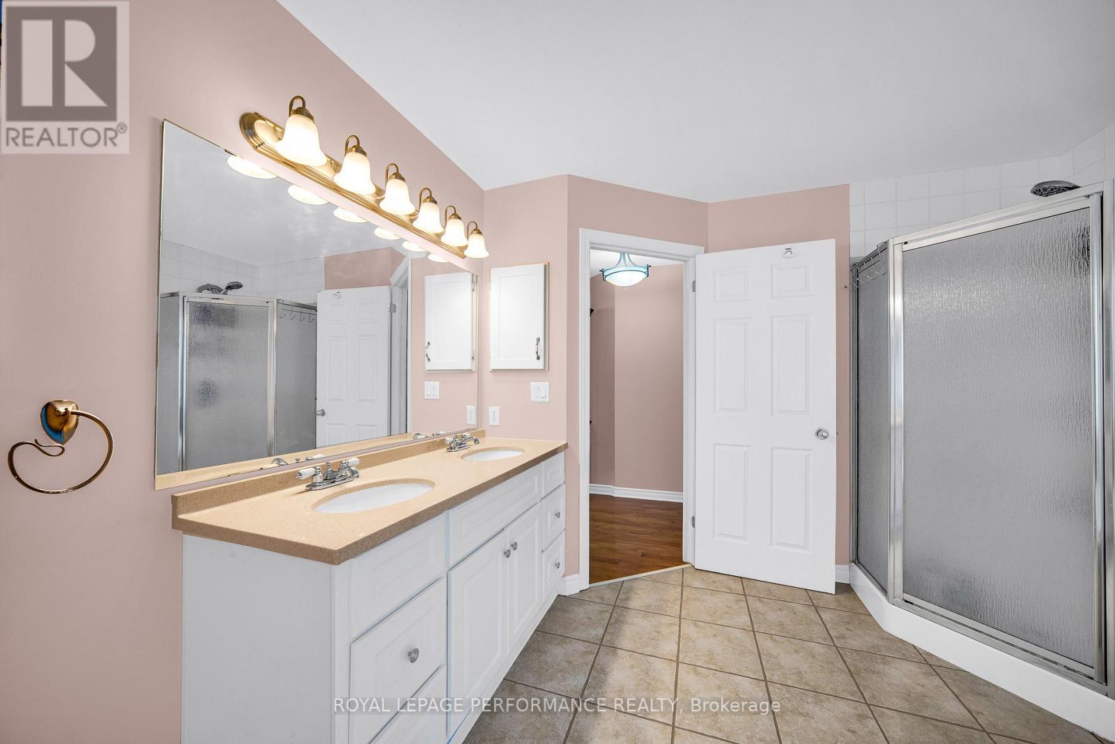 292 Rustic Hills Crescent, Ottawa, Ontario  K4A 5A5 - Photo 32 - X13115092