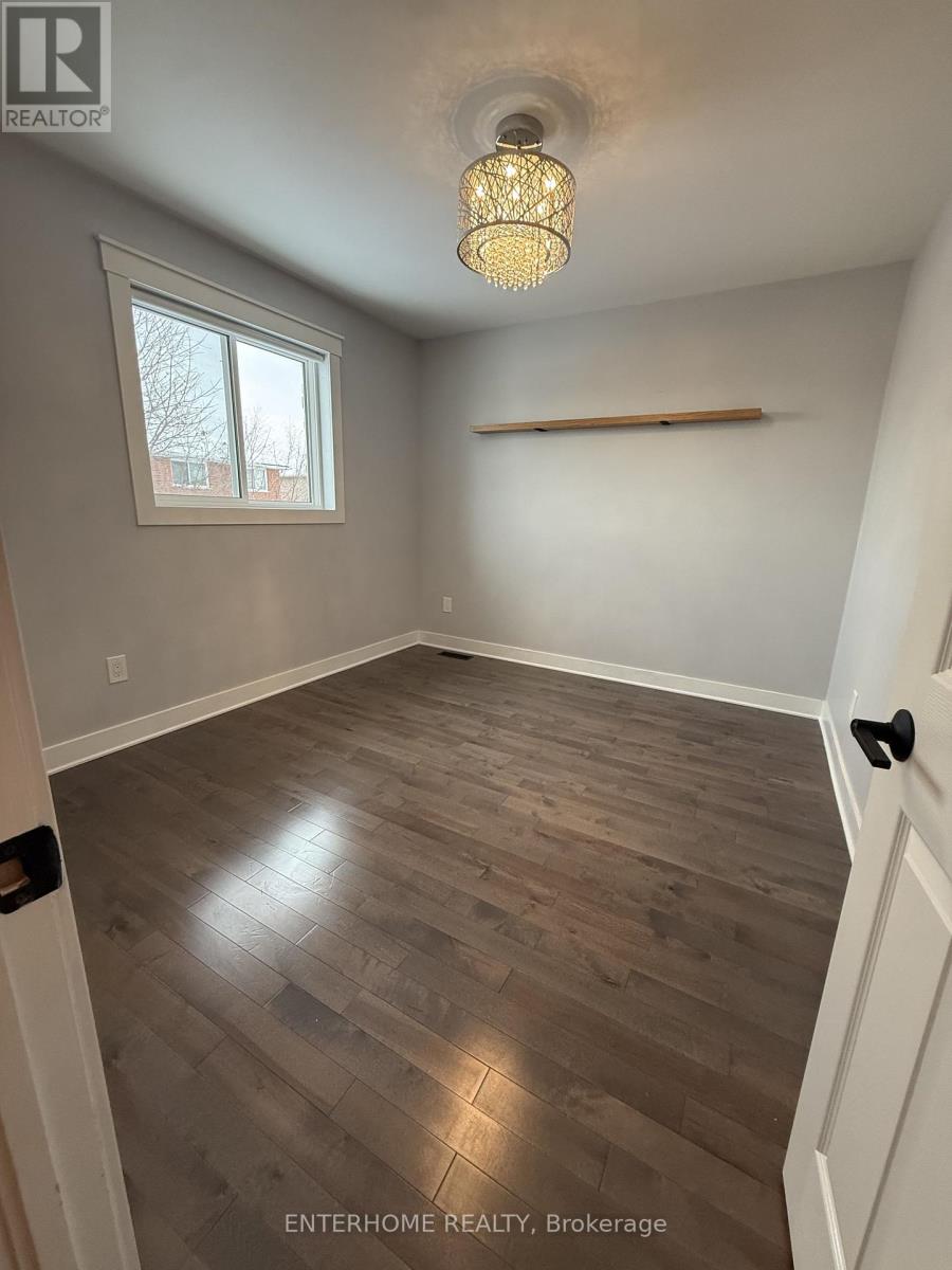 127 Birchwood Drive, Barrie (East Bayfield), Ontario L4M 6X3 - Photo 17 - S12648494