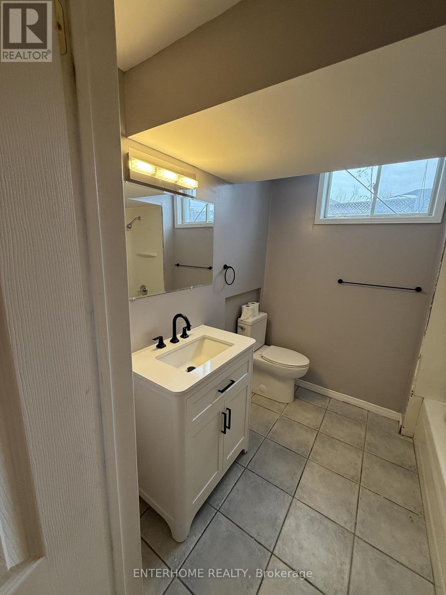 127 Birchwood Drive, Barrie (East Bayfield), Ontario L4M 6X3 - Photo 33 - S12648494
