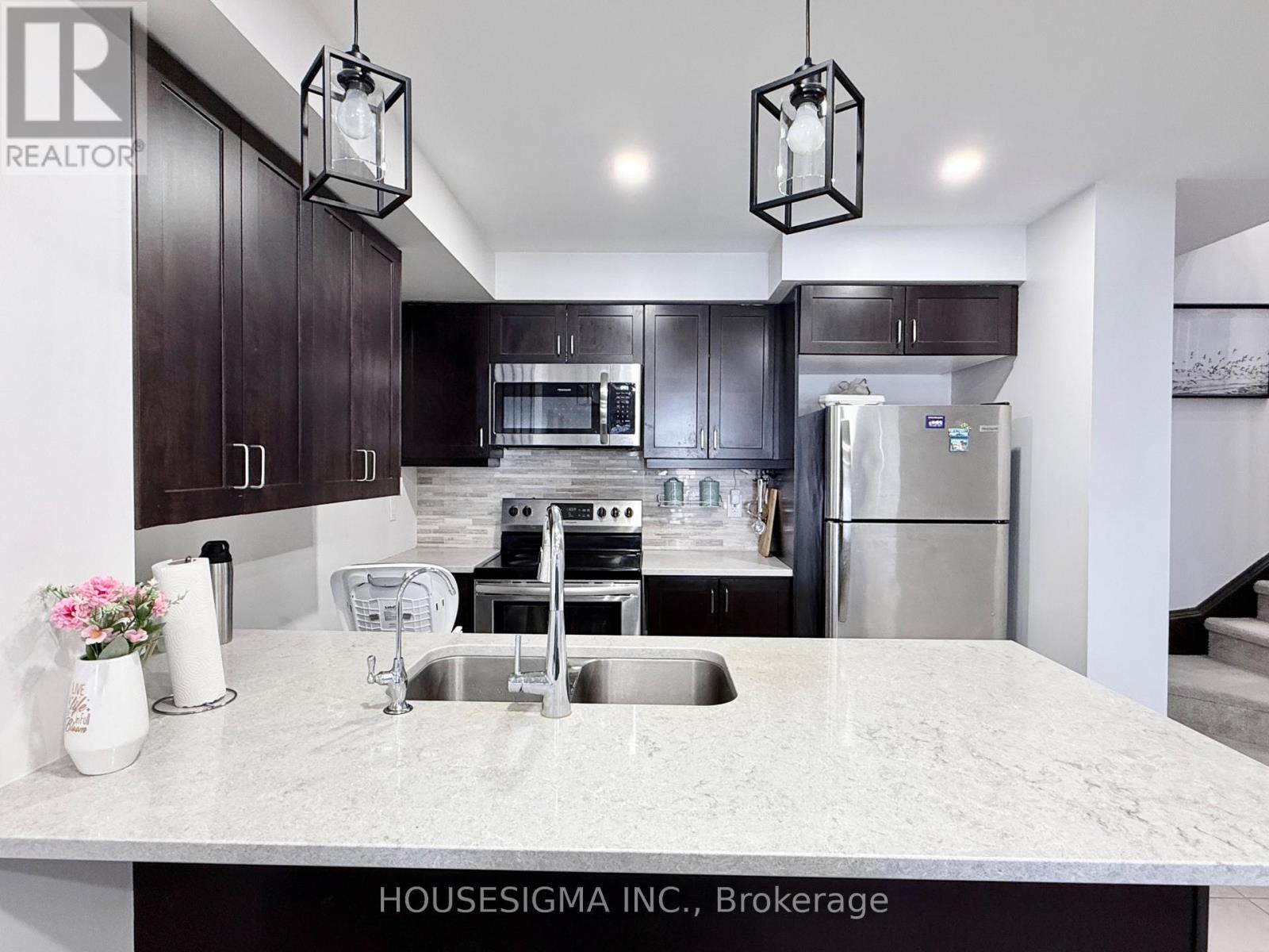 50 - 1222 Rose Way, Milton, Ontario  L9E 1P1 - Photo 6 - W13085468