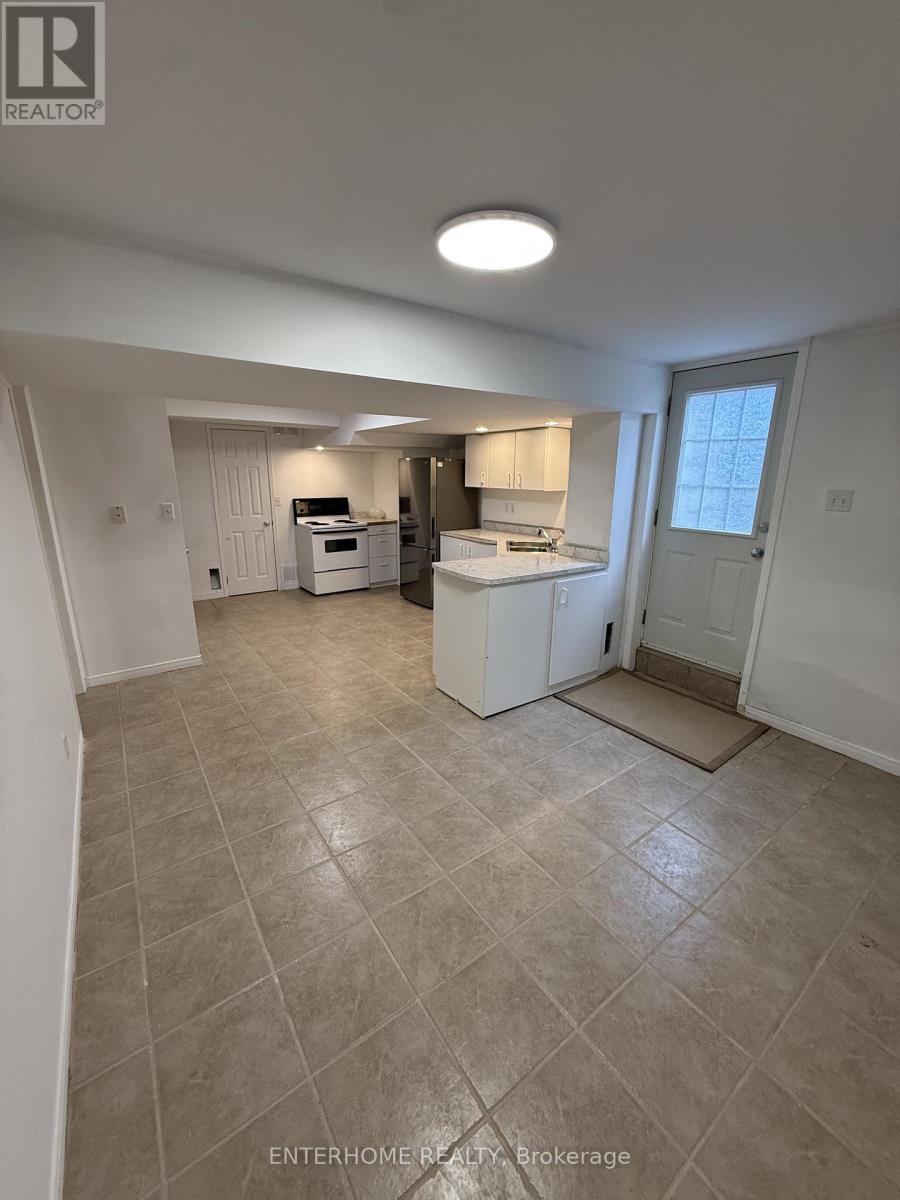 127 Birchwood Drive, Barrie (East Bayfield), Ontario L4M 6X3 - Photo 35 - S12648494