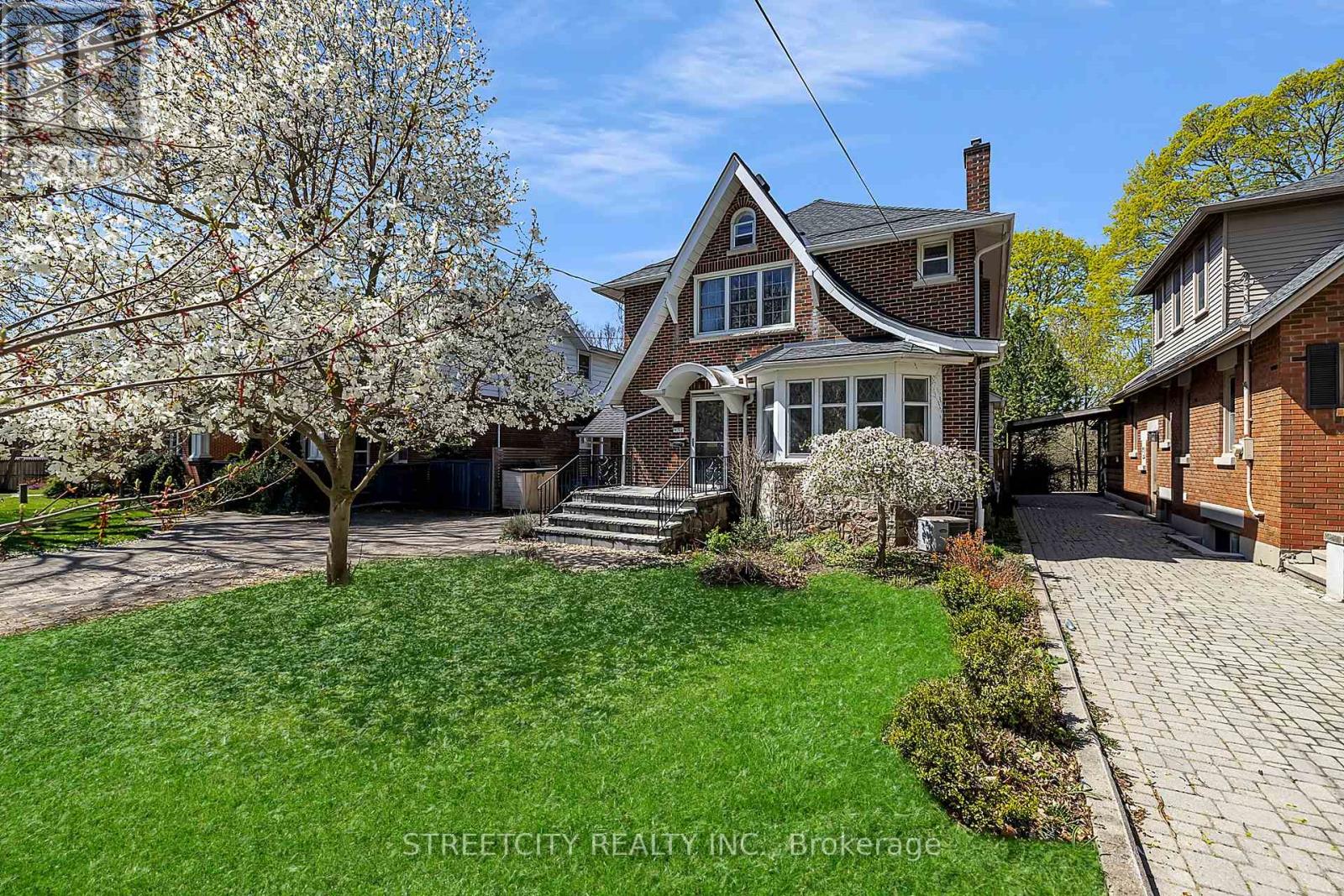 931 WATERLOO STREET, London East, Ontario
