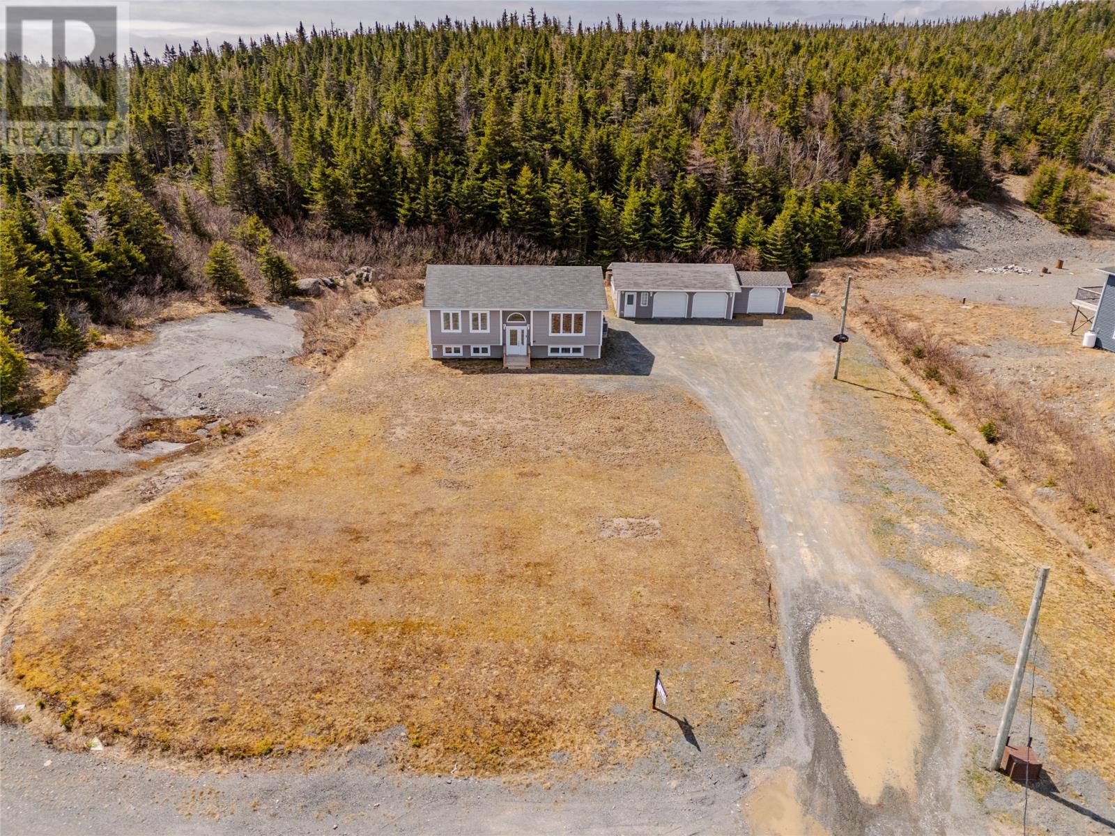 42 Main Road, Burnt Cove, Newfoundland & Labrador   - Photo 3 - 1297030