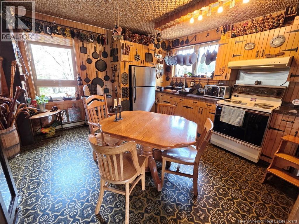 57 Saint-Andre Street, Sainte-Anne-De-Madawaska, New Brunswick  E7E 1H3 - Photo 4 - NB138036