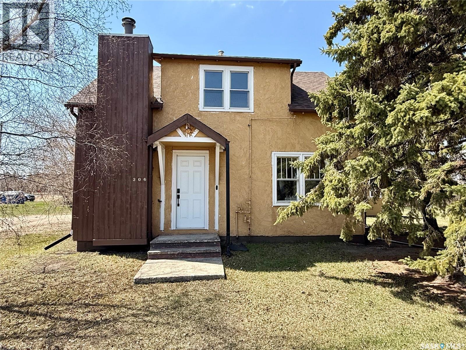 306 Gladstone Avenue S, Yorkton, Saskatchewan  S3N 3W3 - Photo 2 - SK032795