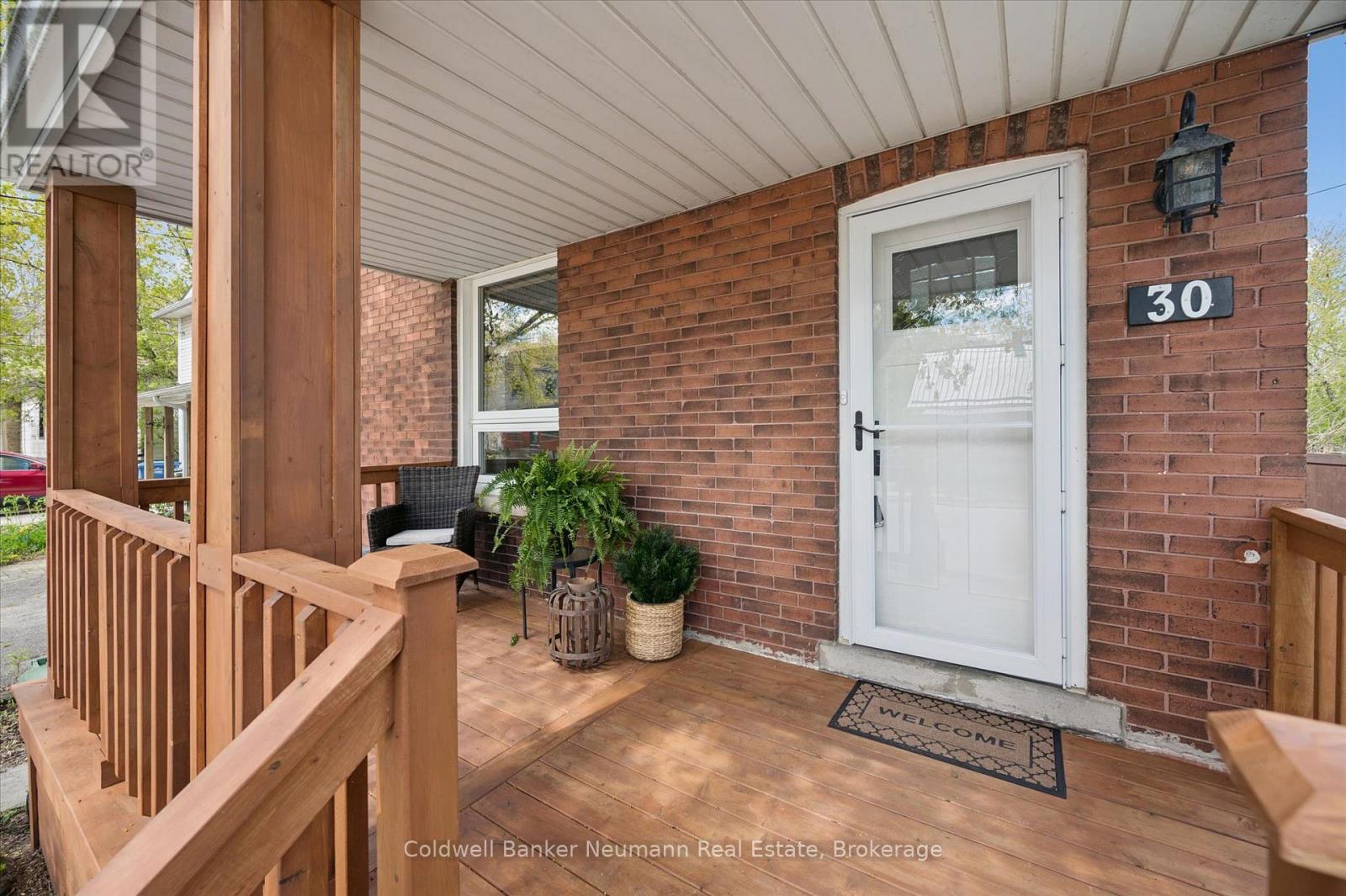 30 Huron Street, Guelph, Ontario  N1E 5L4 - Photo 2 - X13115046
