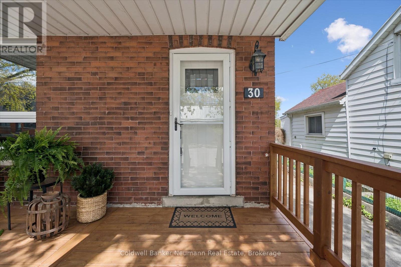 30 Huron Street, Guelph, Ontario  N1E 5L4 - Photo 4 - X13115046