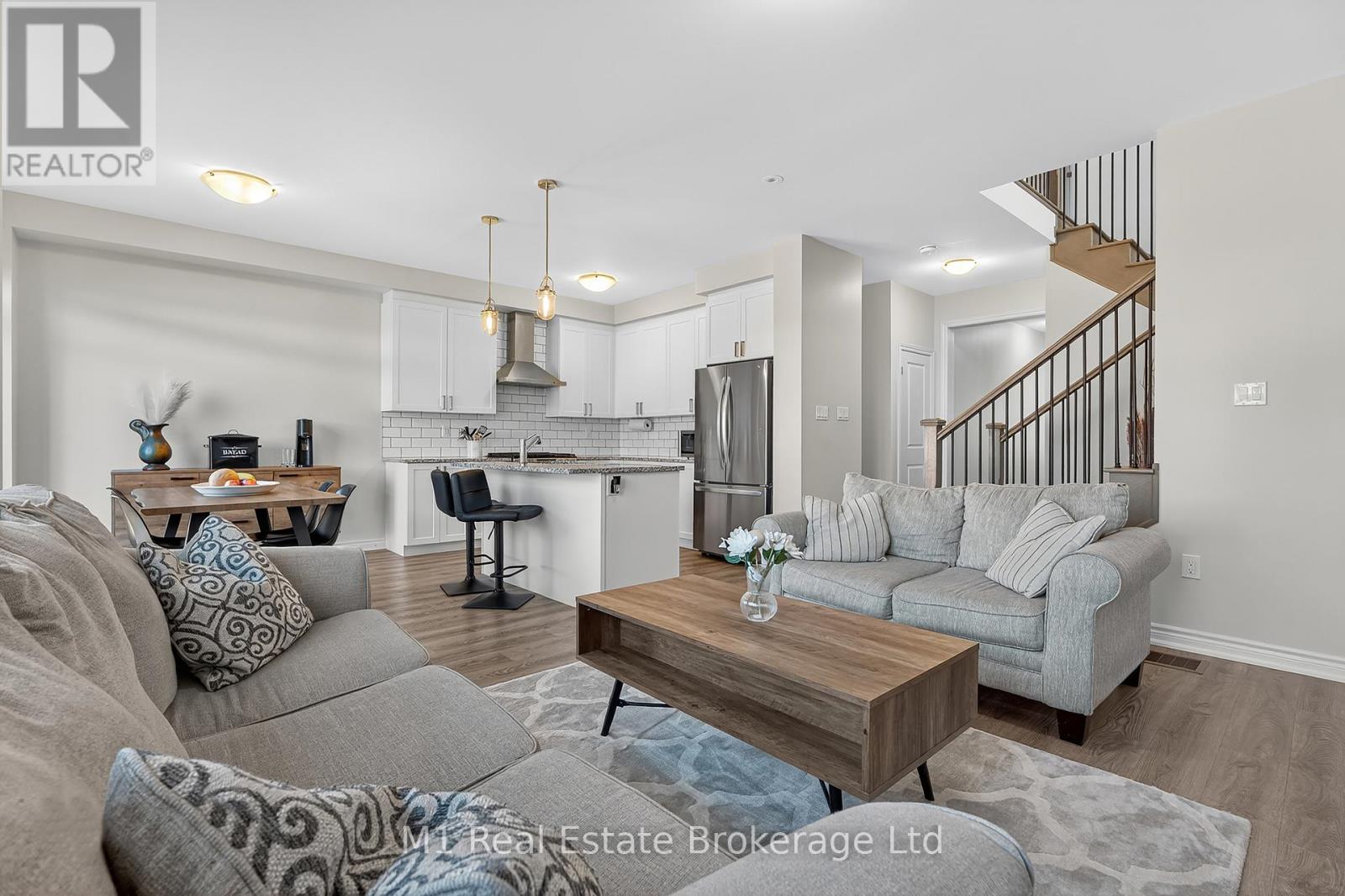 43 Harpin Way W, Centre Wellington, Ontario  N1M 0H7 - Photo 13 - X13115056