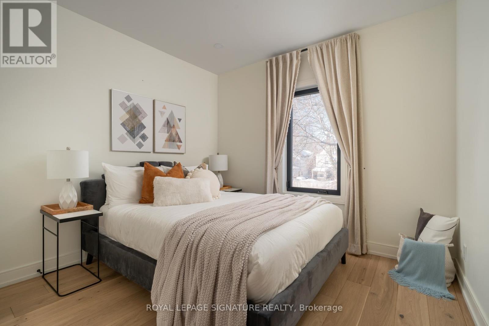 26 Pape Avenue, Toronto, Ontario  M4M 2V6 - Photo 11 - E12964918