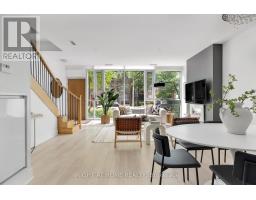 TH 101 - 32 DAVENPORT ROAD, Toronto, Ontario
