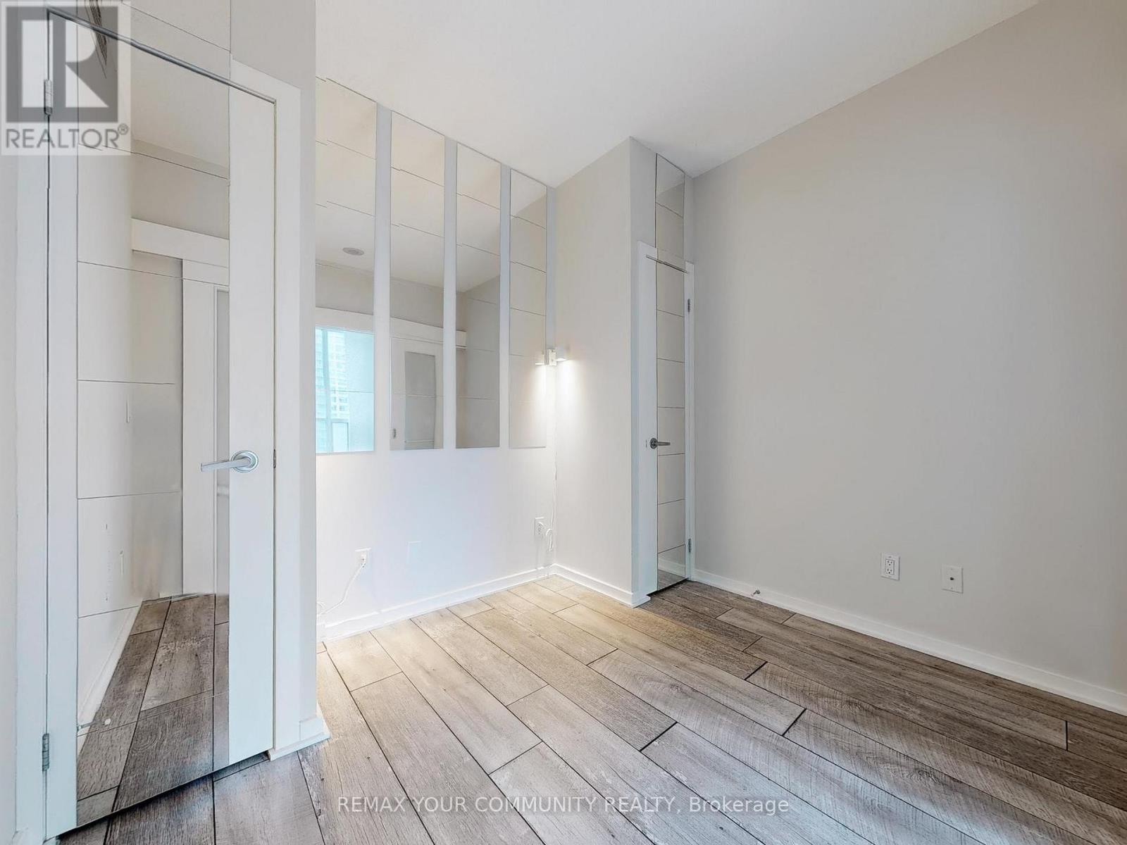 2212 - 208 Queens Quay West Street, Toronto, Ontario  M5J 2Y5 - Photo 14 - C13115104