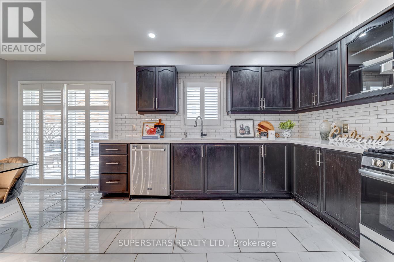 10 Colleridge Street, Ajax, Ontario  L1Z 2C1 - Photo 14 - E12981378