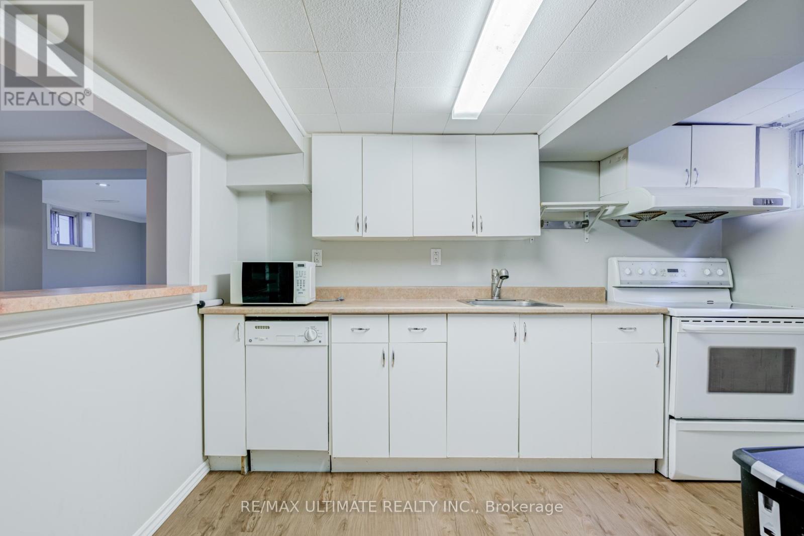 114 Canlish Road, Toronto, Ontario  M1P 1S9 - Photo 7 - E13114994