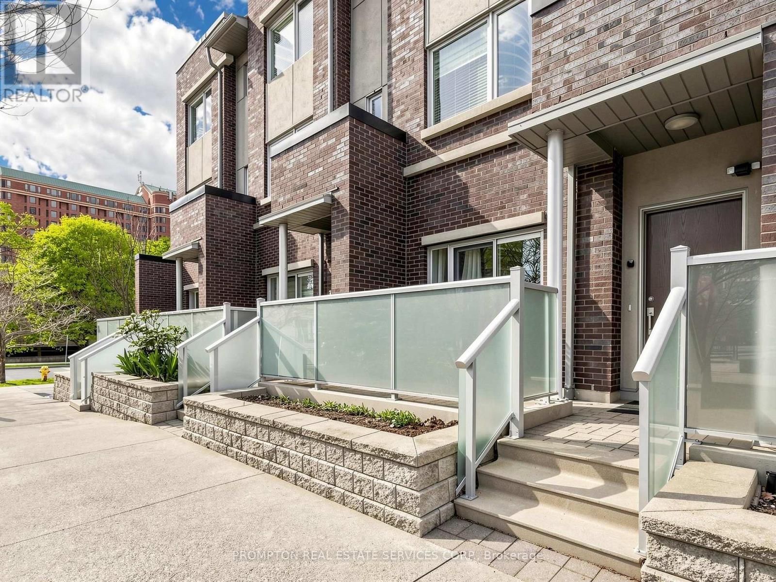 3 - 330 Village Green Square, Toronto, Ontario  M1S 0L1 - Photo 3 - E13115024