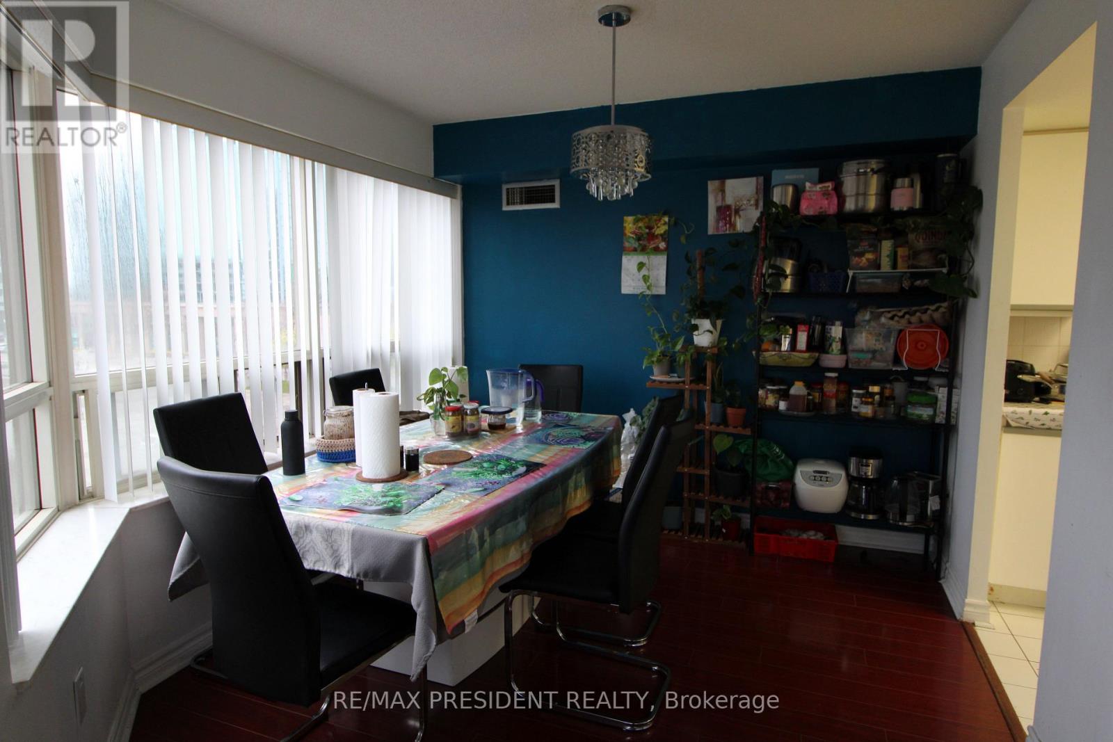 510 - 335 Webb Drive, Mississauga, Ontario  L5B 4A1 - Photo 7 - W13113888