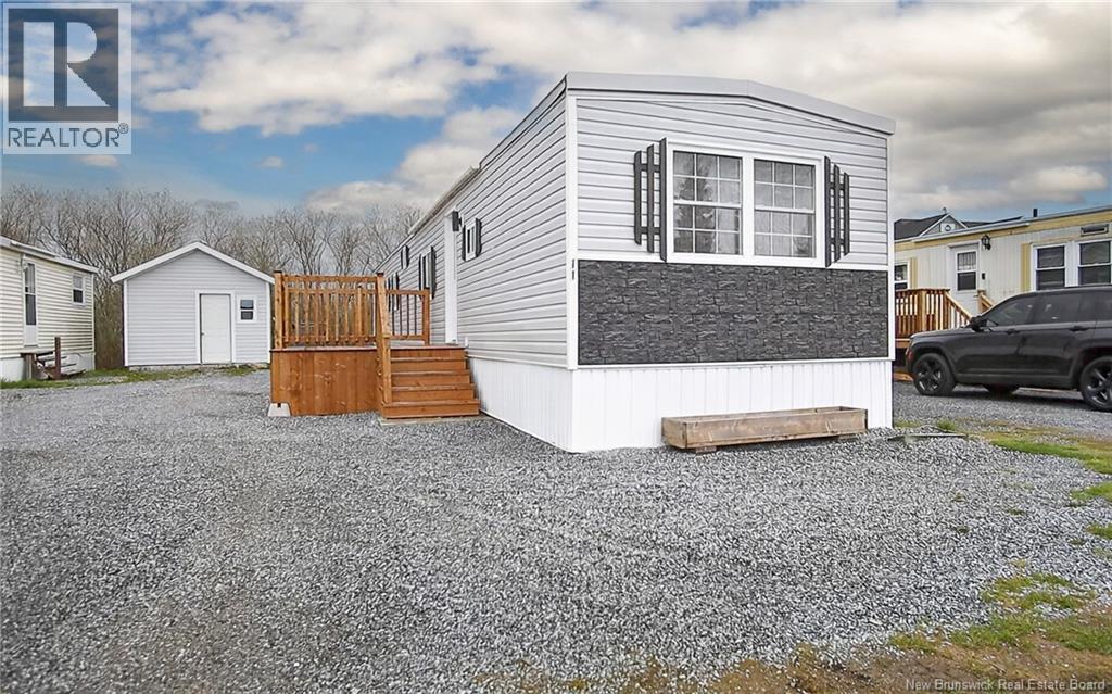 11 Kingfisher Road, Saint John, New Brunswick  E2J 3W8 - Photo 1 - NB139220