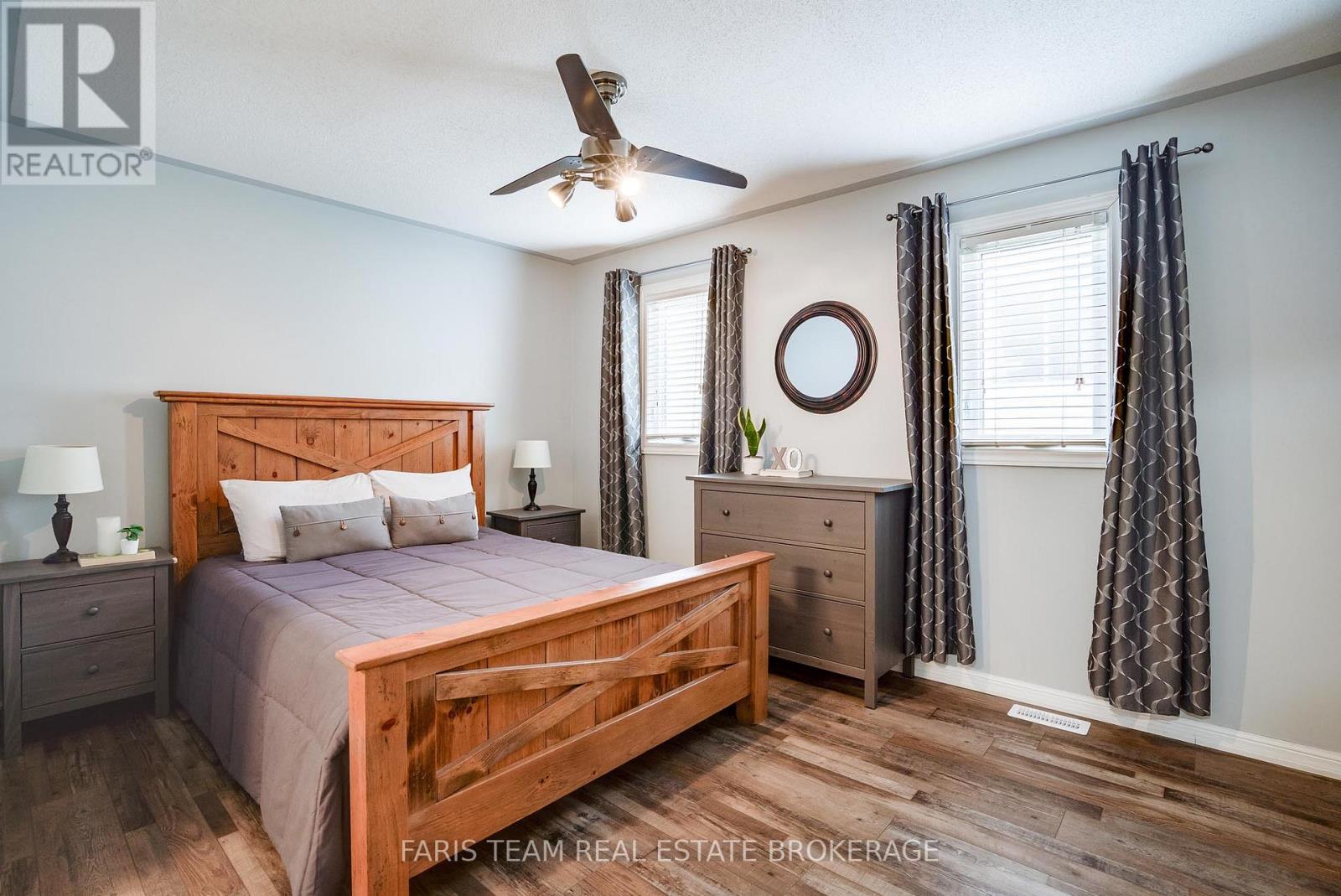 28 Stonemount Crescent, Essa (Angus), Ontario  L0M 1B4 - Photo 15 - N13115030