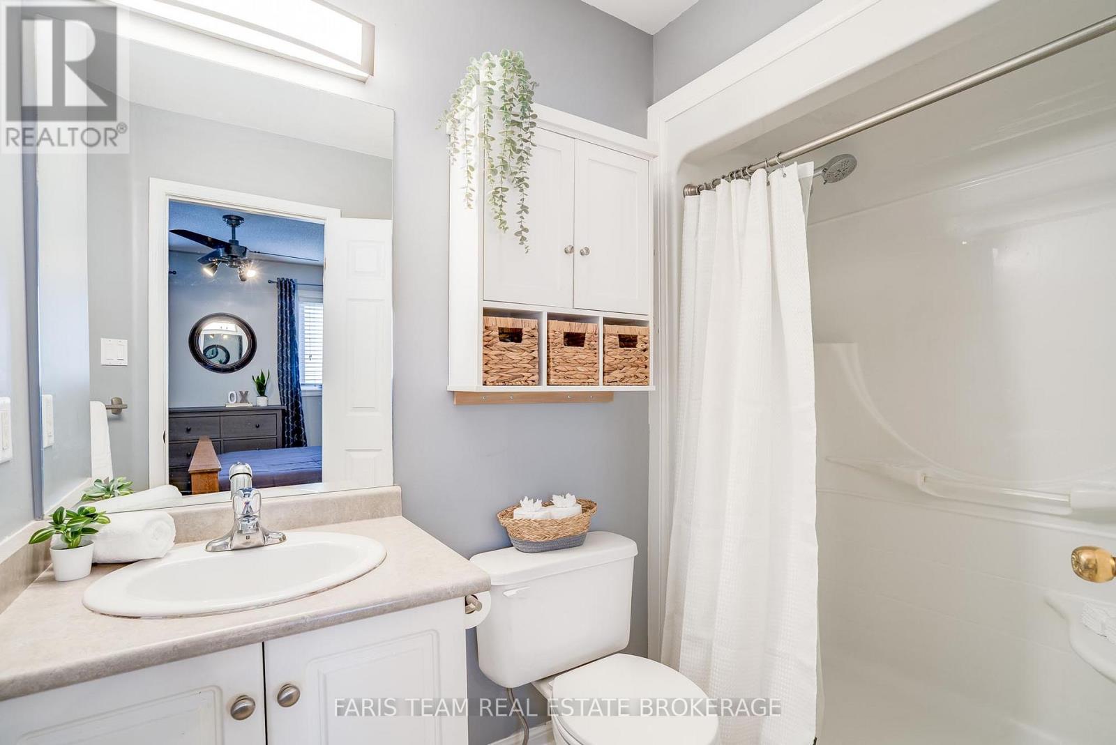 28 Stonemount Crescent, Essa (Angus), Ontario  L0M 1B4 - Photo 17 - N13115030
