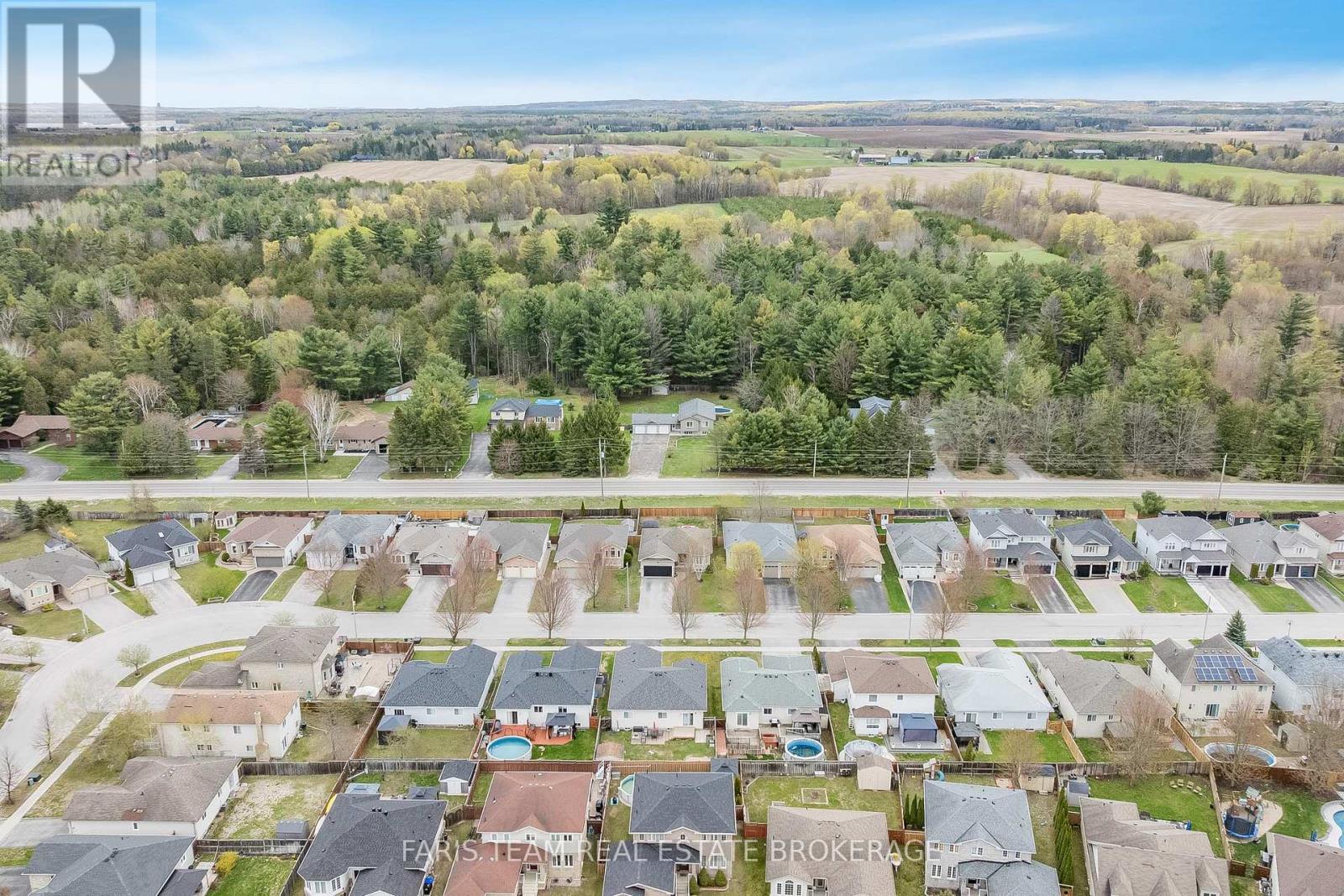 28 Stonemount Crescent, Essa (Angus), Ontario  L0M 1B4 - Photo 36 - N13115030