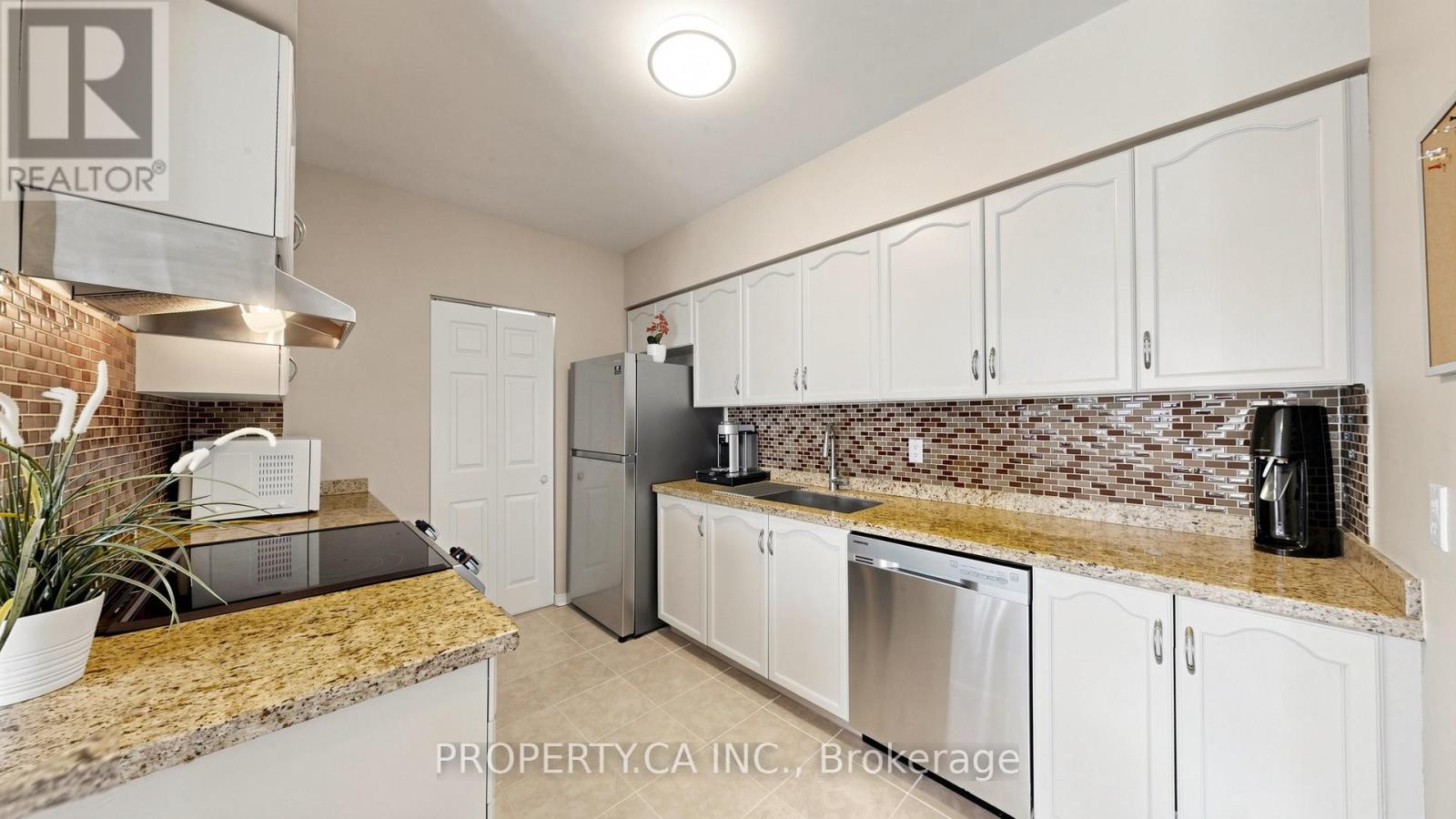107 - 7398 Yonge Street, Vaughan, Ontario  L4J 8J2 - Photo 16 - N13115148