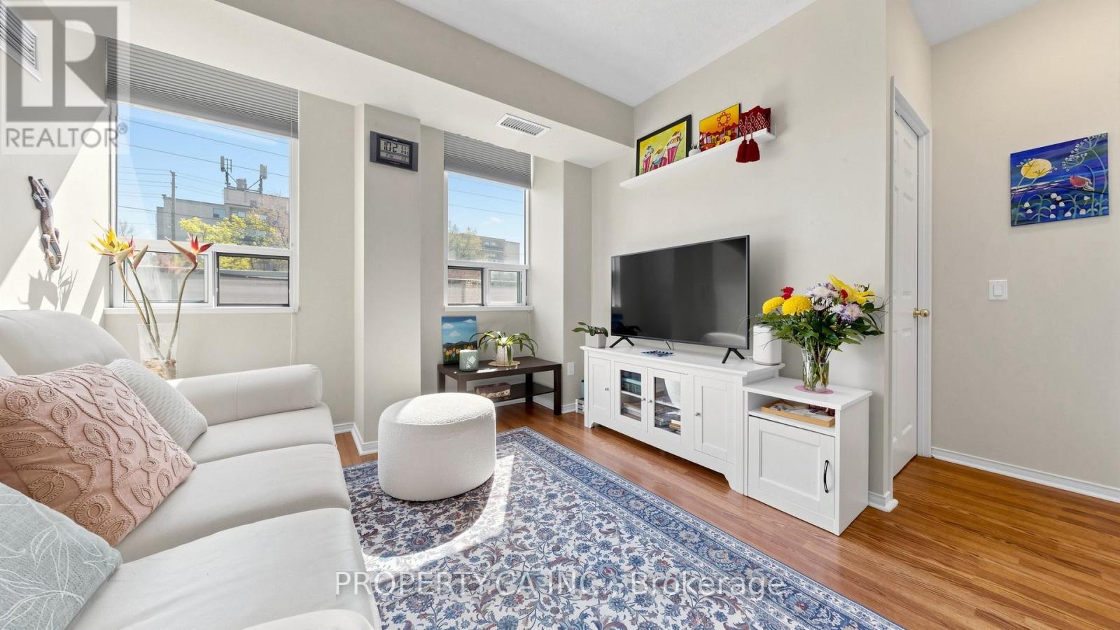 107 - 7398 Yonge Street, Vaughan, Ontario  L4J 8J2 - Photo 3 - N13115148