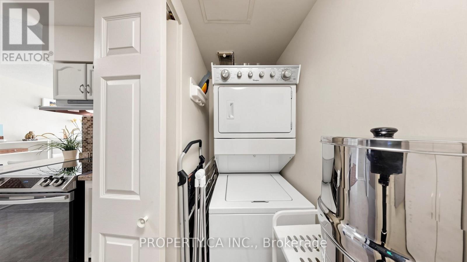 107 - 7398 Yonge Street, Vaughan, Ontario  L4J 8J2 - Photo 30 - N13115148