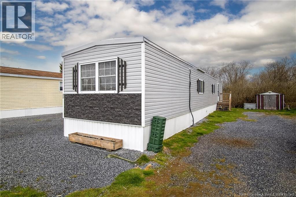 11 Kingfisher Road, Saint John, New Brunswick  E2J 3W8 - Photo 31 - NB139220