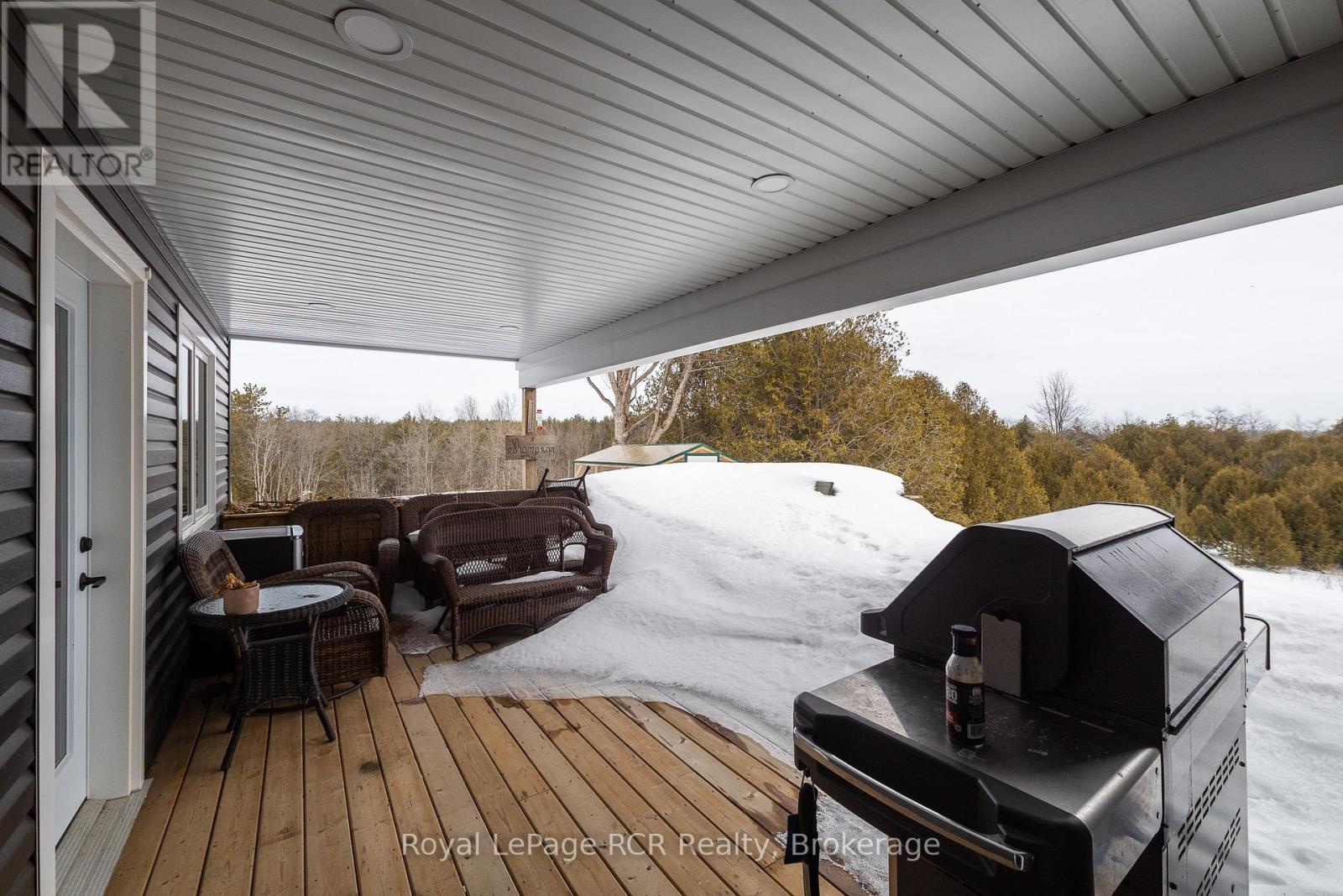 109 Highland Drive, West Grey, Ontario N0C 1H0 - Photo 35 - X12862858