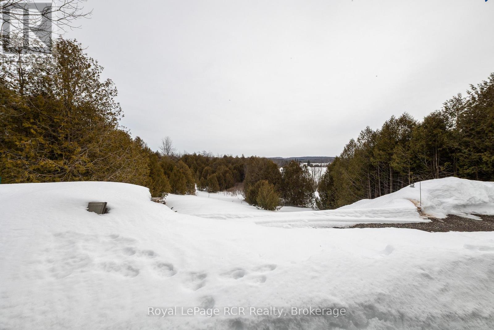 109 Highland Drive, West Grey, Ontario N0C 1H0 - Photo 36 - X12862858