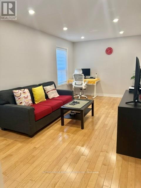 Upper - 5553 Richmeadow Mews, Mississauga, Ontario  L4Z 3T4 - Photo 7 - W13114992