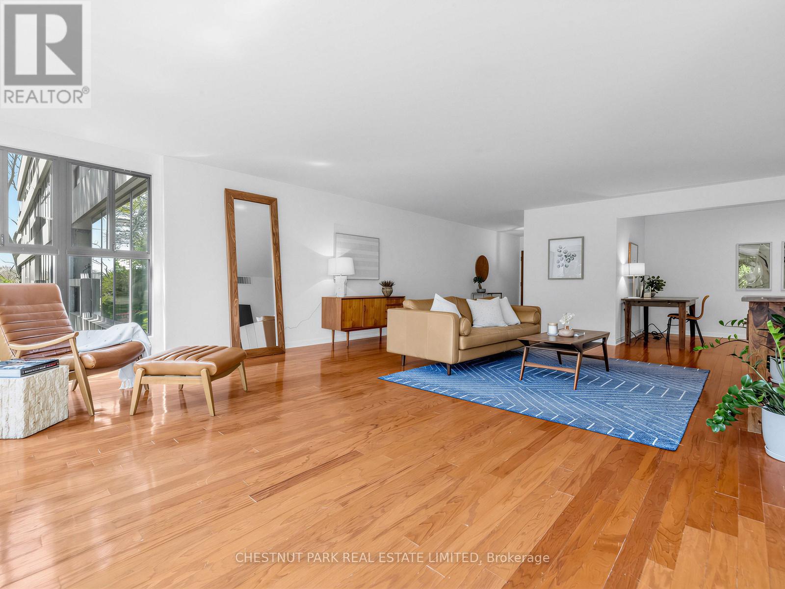 202 - 2545 Bloor Street W, Toronto, Ontario  M6S 1S1 - Photo 10 - W13115064
