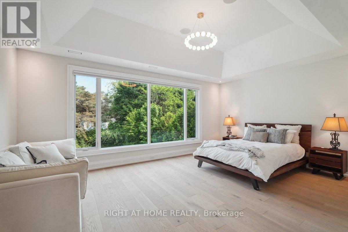 1260 Braeside Drive, Oakville, Ontario  L6J 2A4 - Photo 21 - W13115110