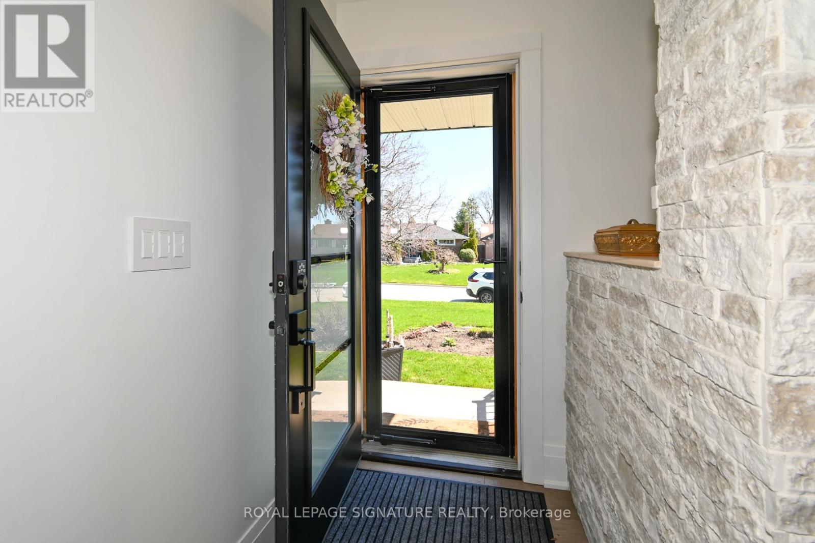 522 Rosmere Street, Oshawa, Ontario  L1J 5H6 - Photo 6 - E13024344