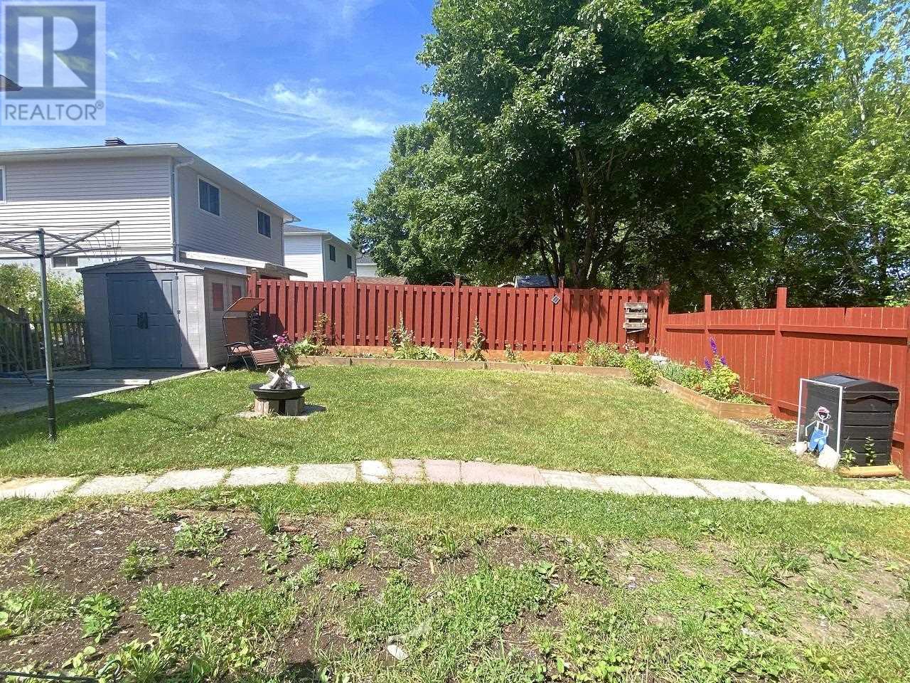37 Ste. Camillus Cres, Elliot Lake, Ontario  P5A 3J8 - Photo 29 - SM260503