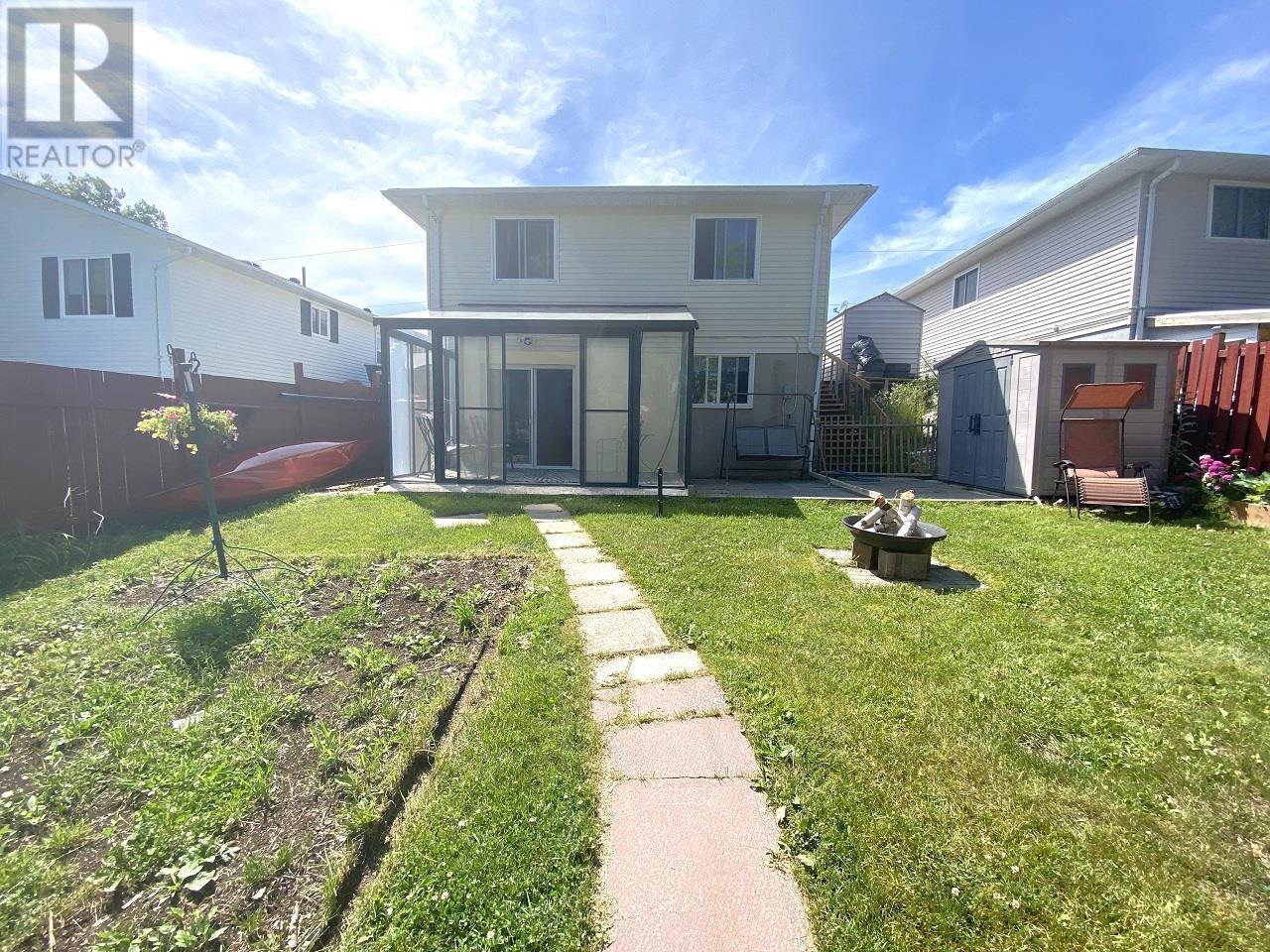 37 Ste. Camillus Cres, Elliot Lake, Ontario  P5A 3J8 - Photo 32 - SM260503