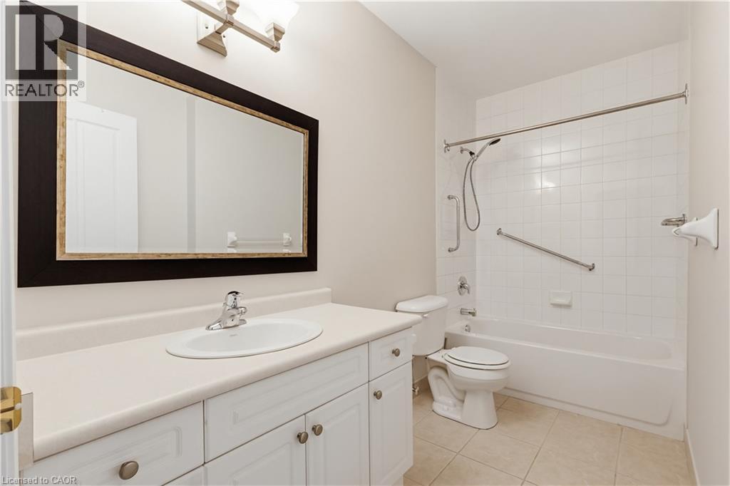 709-1998 Ironstone Drive, Burlington, Ontario  L7L 7P7 - Photo 18 - 40826840