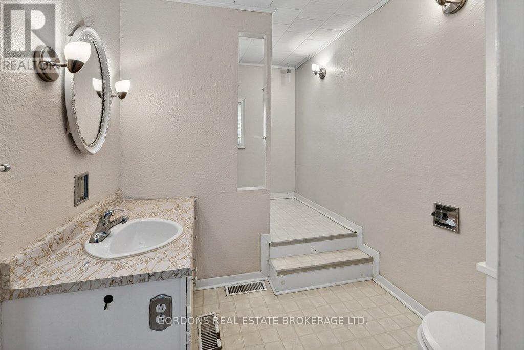14140 Highway 38, Frontenac, Ontario  K0H 2P0 - Photo 33 - X13115268