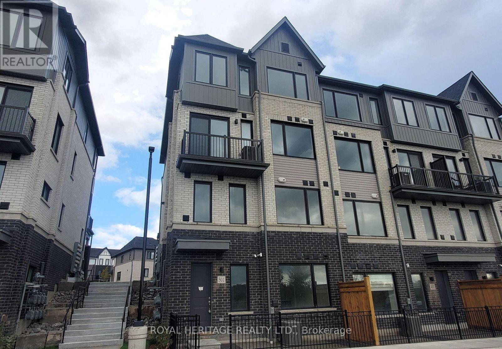 501 - 160 Densmore Road, Cobourg, Ontario  K9A 4T9 - Photo 2 - X13115200