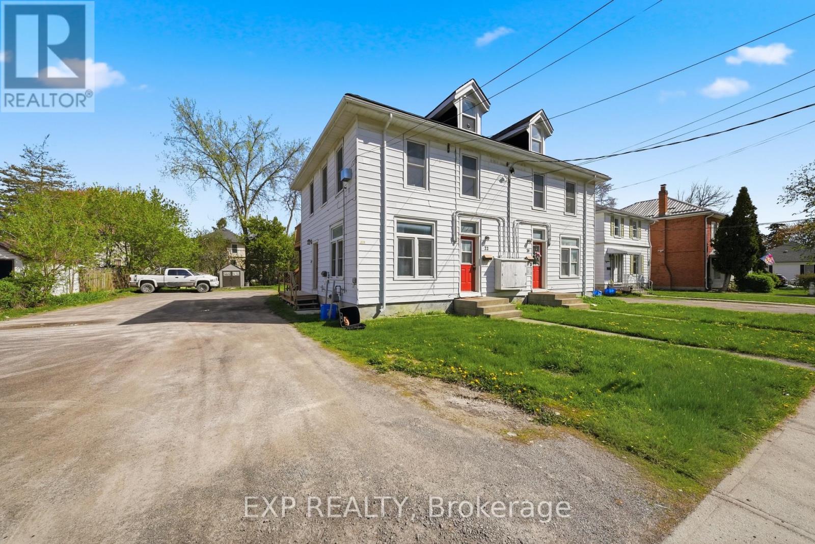 20-22 Charlotte Street, Belleville, Ontario  K8P 1E2 - Photo 2 - X13115282